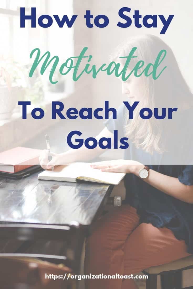 How To Stay Motivated To Reach Your Goals. Read about the tips and tricks I use to stay motivated and slay my goals! Even if you have zero motivation these tips will work for you! #motivation #productivity