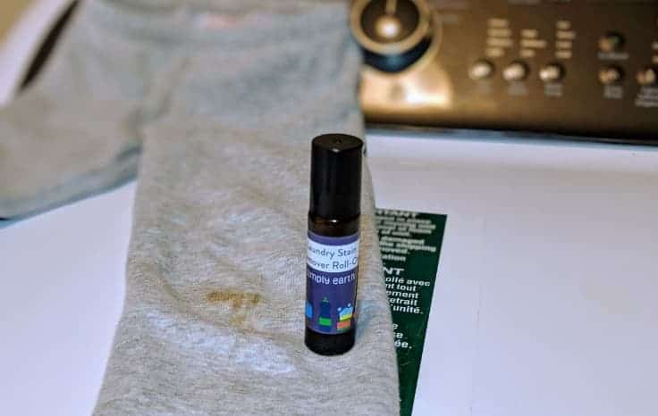 Simply Earth Laundry Stain Remover recipe from Simply Earth April 2019 Subscription Box